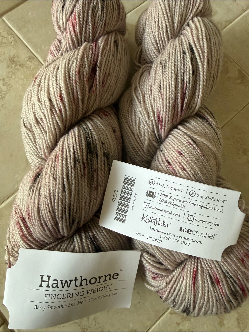 Hawthorne Fingering Weight Yarn in Berry Smoothie Speckle
